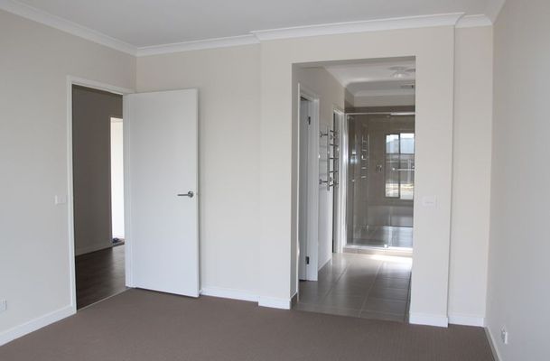 10 Allerby Crescent, Mickleham