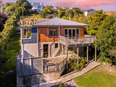 16 Spottiswoode Street, Andersons Bay