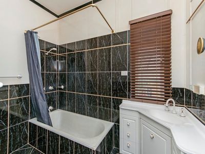 20 Watson Street, East Ipswich