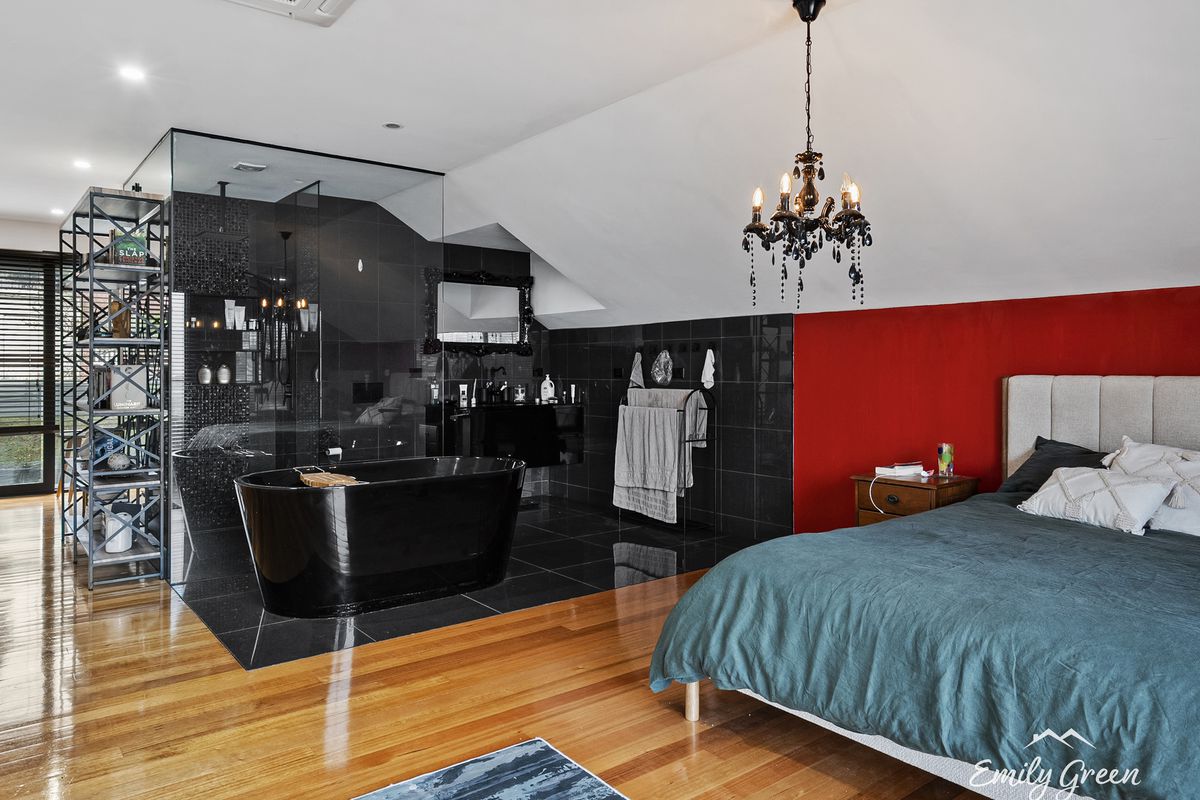 54 Faraday Street, West Hobart