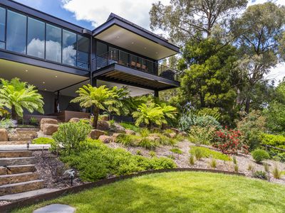 27 Cheniston Road, Mount Macedon