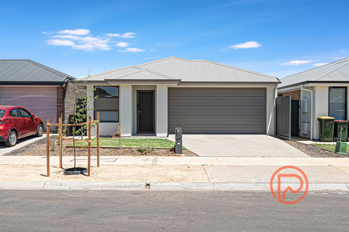 29 Hollow Drive, Andrews Farm