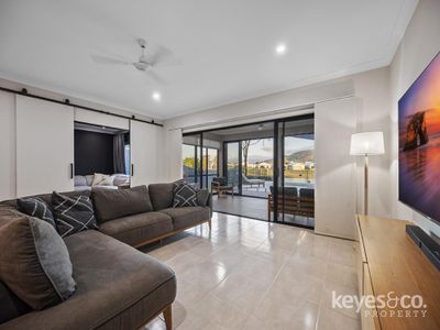 27 Broadwater Terrace, Idalia