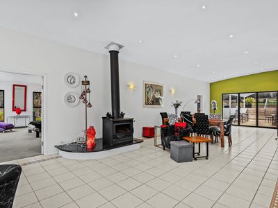 5140 Channel Highway, Gordon