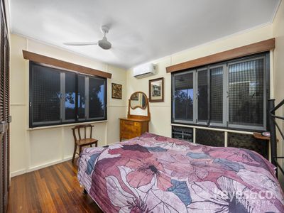 393 Stanley Street, North Ward
