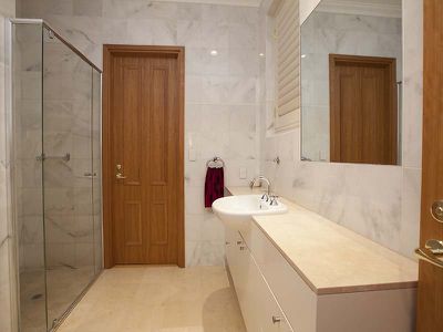 302 / 173 Mounts Bay Road, Crawley
