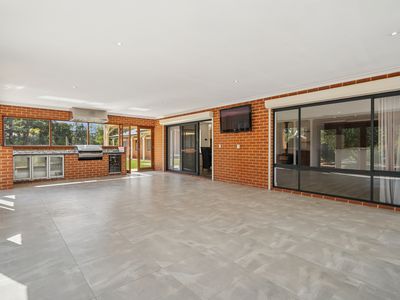 8 Kilfoyle Rise, Bedfordale