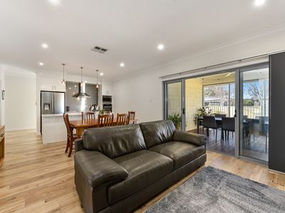 15a Tenth Street , Millicent