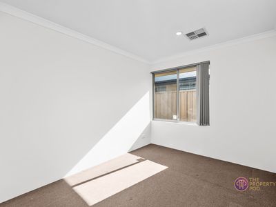 25 Manich Drive, Martin