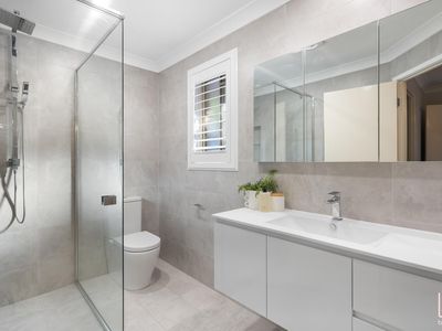3 Duntroon Close, Hamlyn Terrace