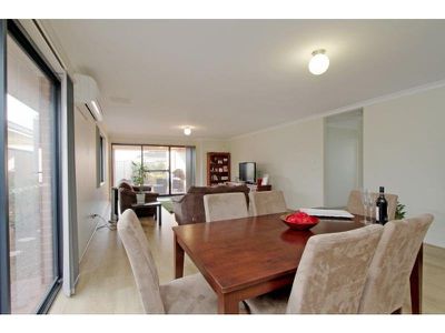 27 Stargazer Boulevard, Southern River