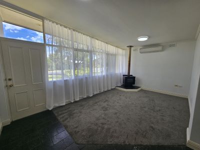 1 Degaris Street, Millicent