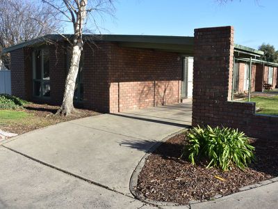 1 / 12 Short Street, Millicent