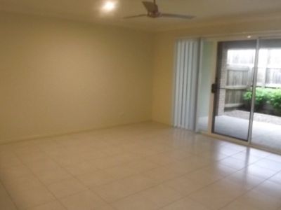 2 / 13 Chris Street, Redbank Plains