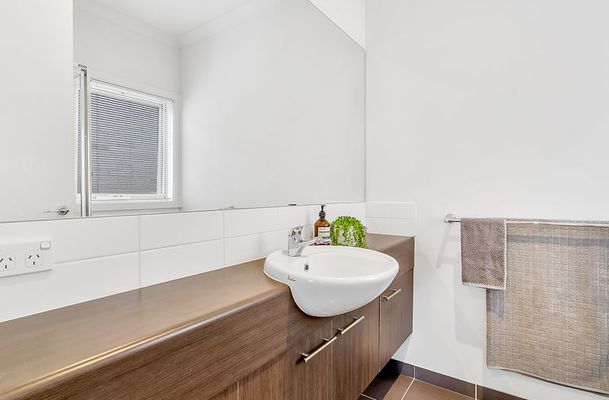 9 Hartow Street, Craigieburn