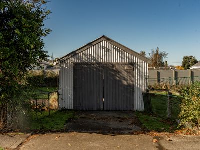 33 Shakespeare Street, Milton