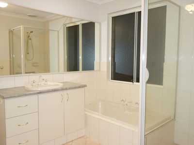 3/8 Piedmont Court, Nollamara