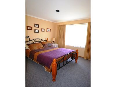55 Valley Avenue , Mount Beauty