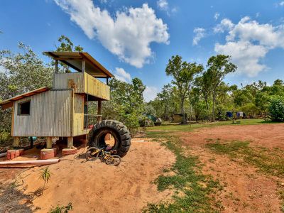 105 Cox Peninsula Road, Berry Springs