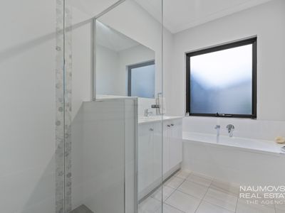 12B Berkeley Avenue, Nollamara