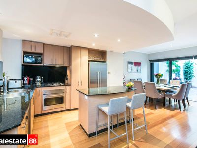 6 Boans Lane, East Perth