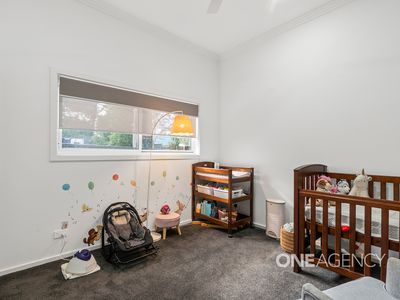 9a Mattes Way, Bomaderry