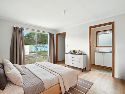 13 Hardner Court, Carlton