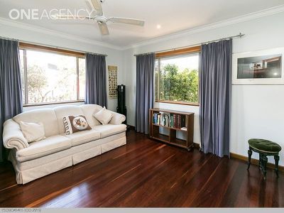 11 Ariadne Street, River Heads