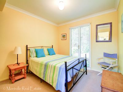 12 Strong Court, Montville