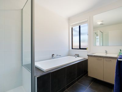 5/13 Adams Street, Castlemaine