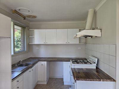 40 Hook Street, Altona Meadows