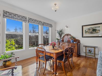 20 Woodbridge Hill Road, Woodbridge