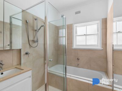 24 Churchill Avenue, Flora Hill