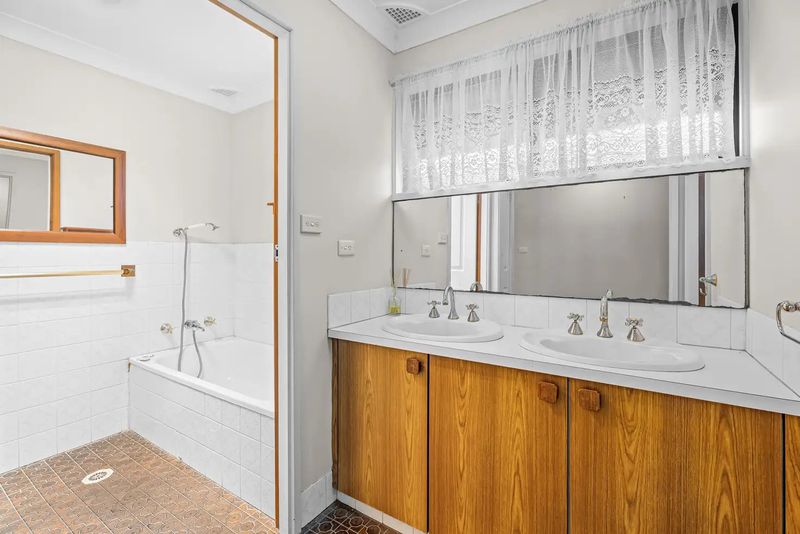 234 Parker Street, Kingswood