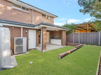 1-4 / 213-215 Newbridge Road, Chipping Norton