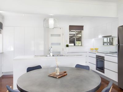 1 Malin Road, Oak Flats
