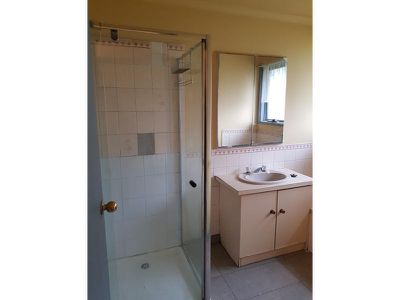 8 Creswick Court, Corio