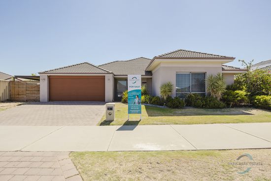 35 Manasota Approach, Butler