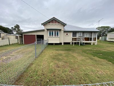 64 Alford Street, Kingaroy