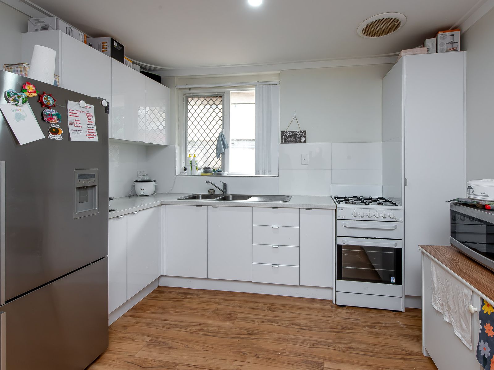 208 Knutsford Avenue, Kewdale