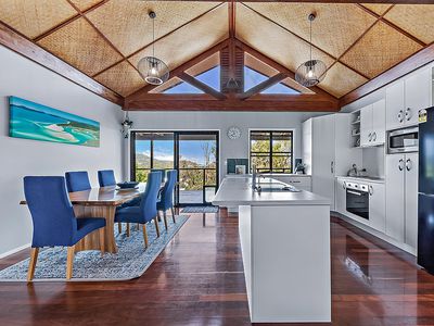 7 Daydream Court, Cannonvale