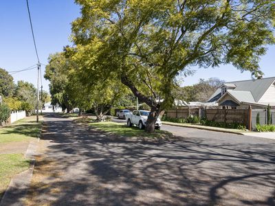 2A Fogarty Street, East Toowoomba