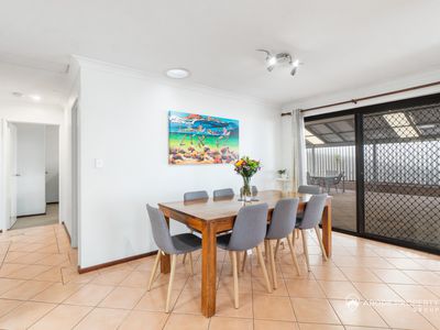 27 Drummer Way, Heathridge