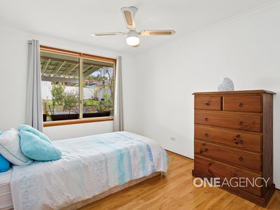 9 State Place, Albion Park