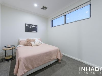 4 / 193 Grand Promenade, Doubleview