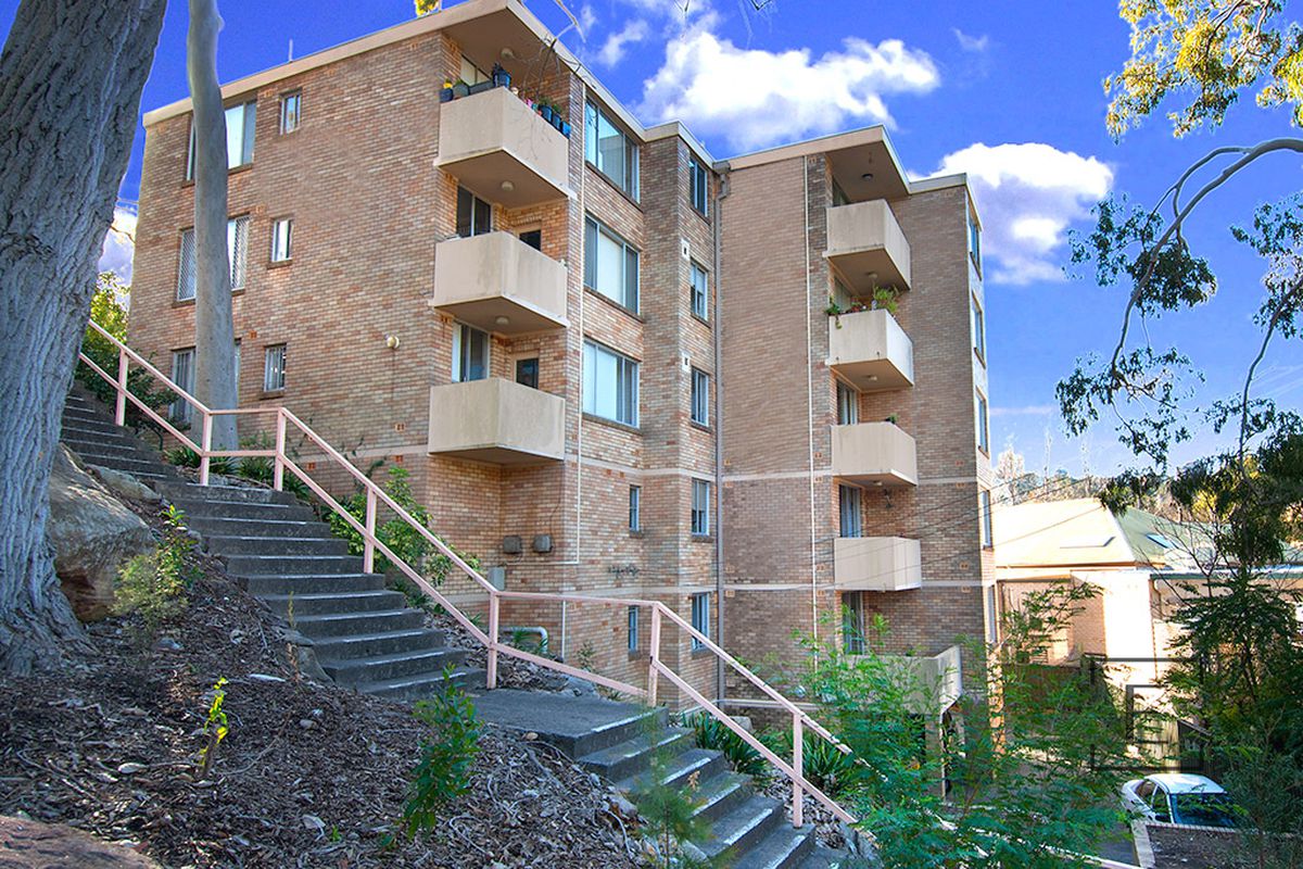 2 / 24 Bray Street, North Sydney