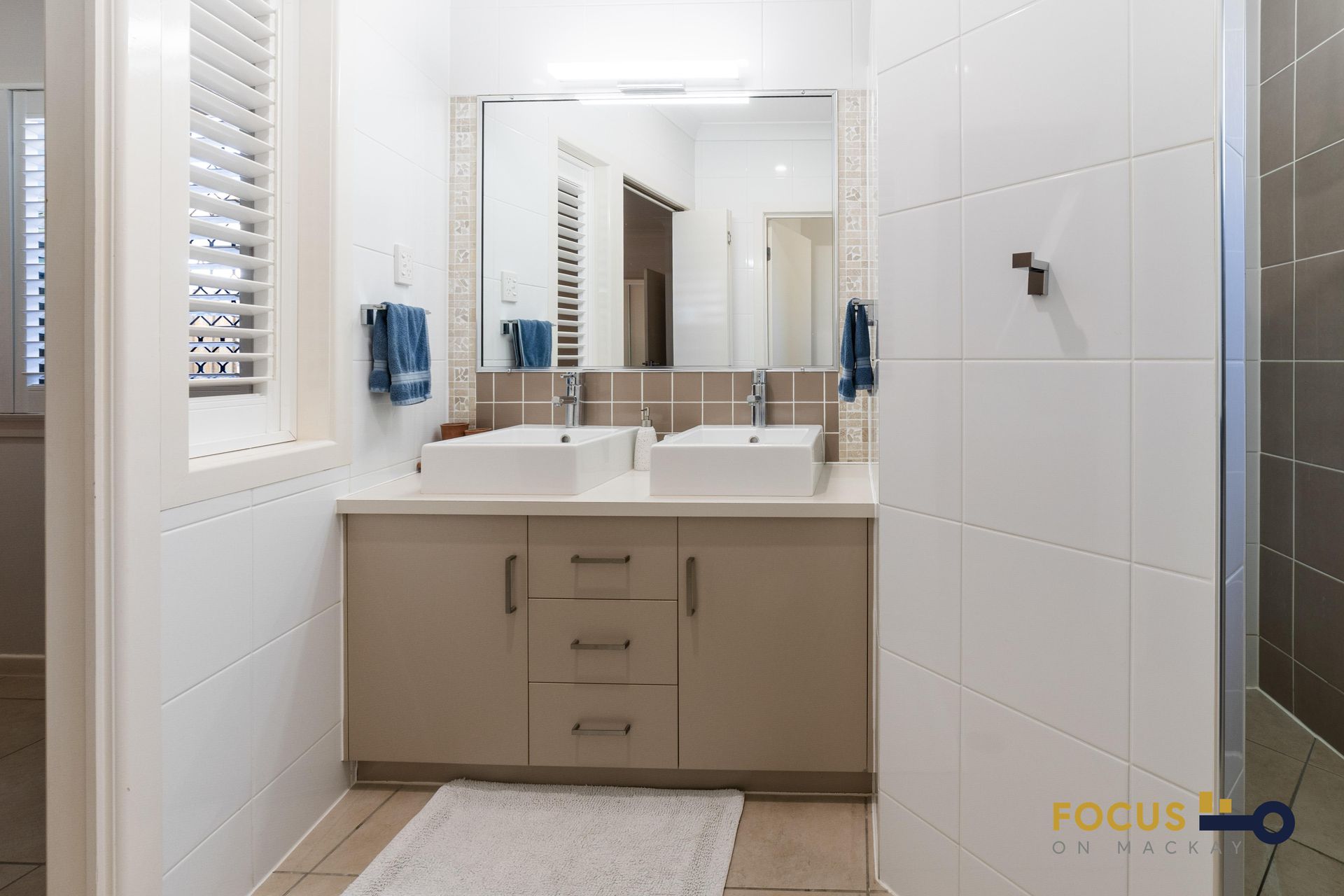 6 Pavillion Court, Glenella