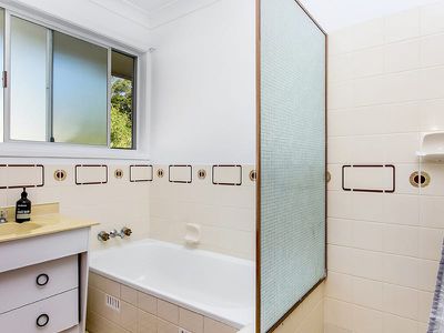 10 Wirree Drive, Ocean Shores