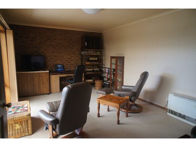 3 Lukin Court, Horsham