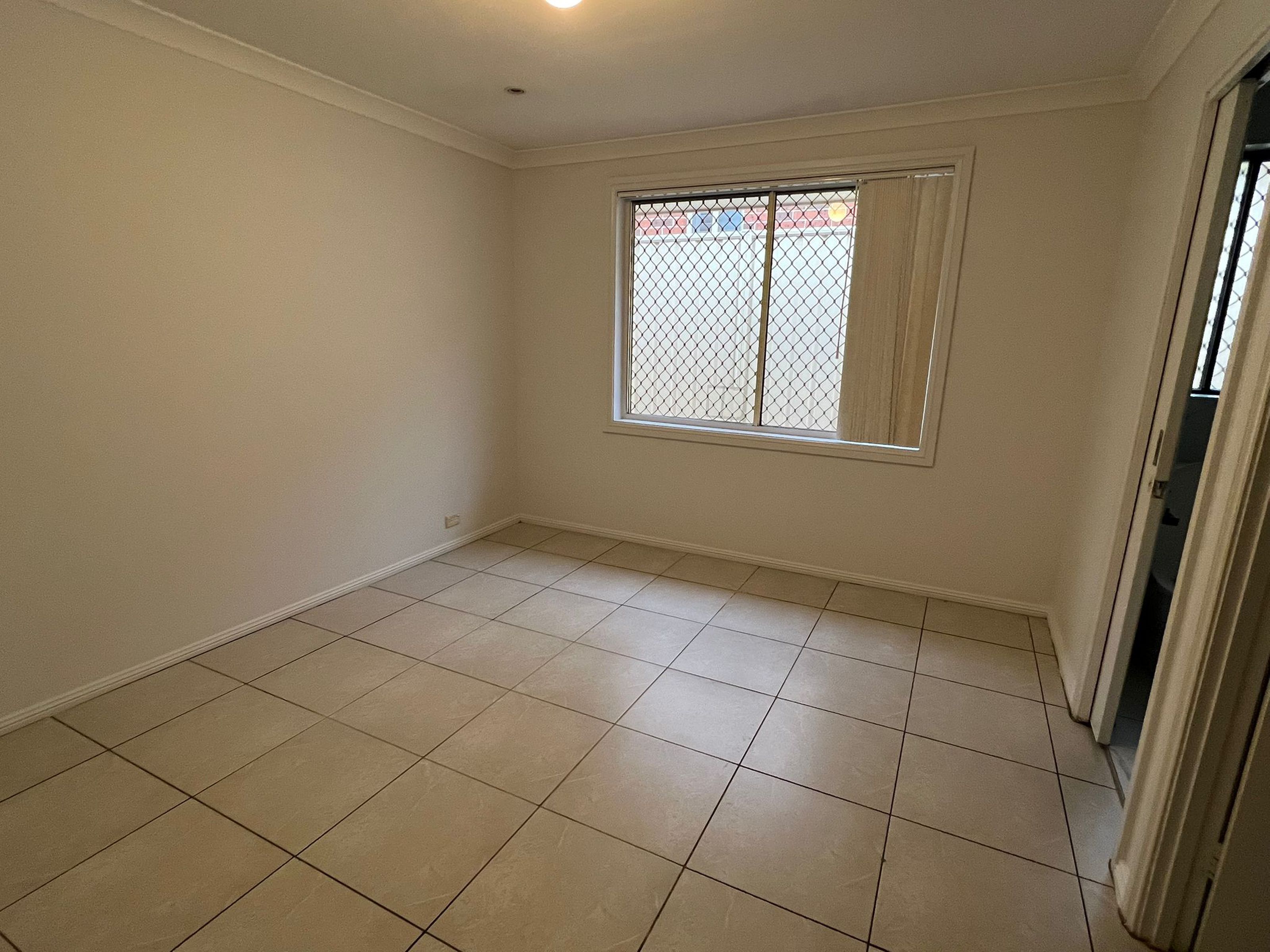 59 Thompson Crescent, GLENWOOD